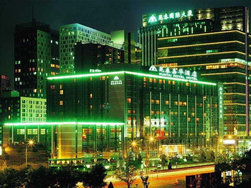 Beijing Kuntai Royal Hotel Exterior photo