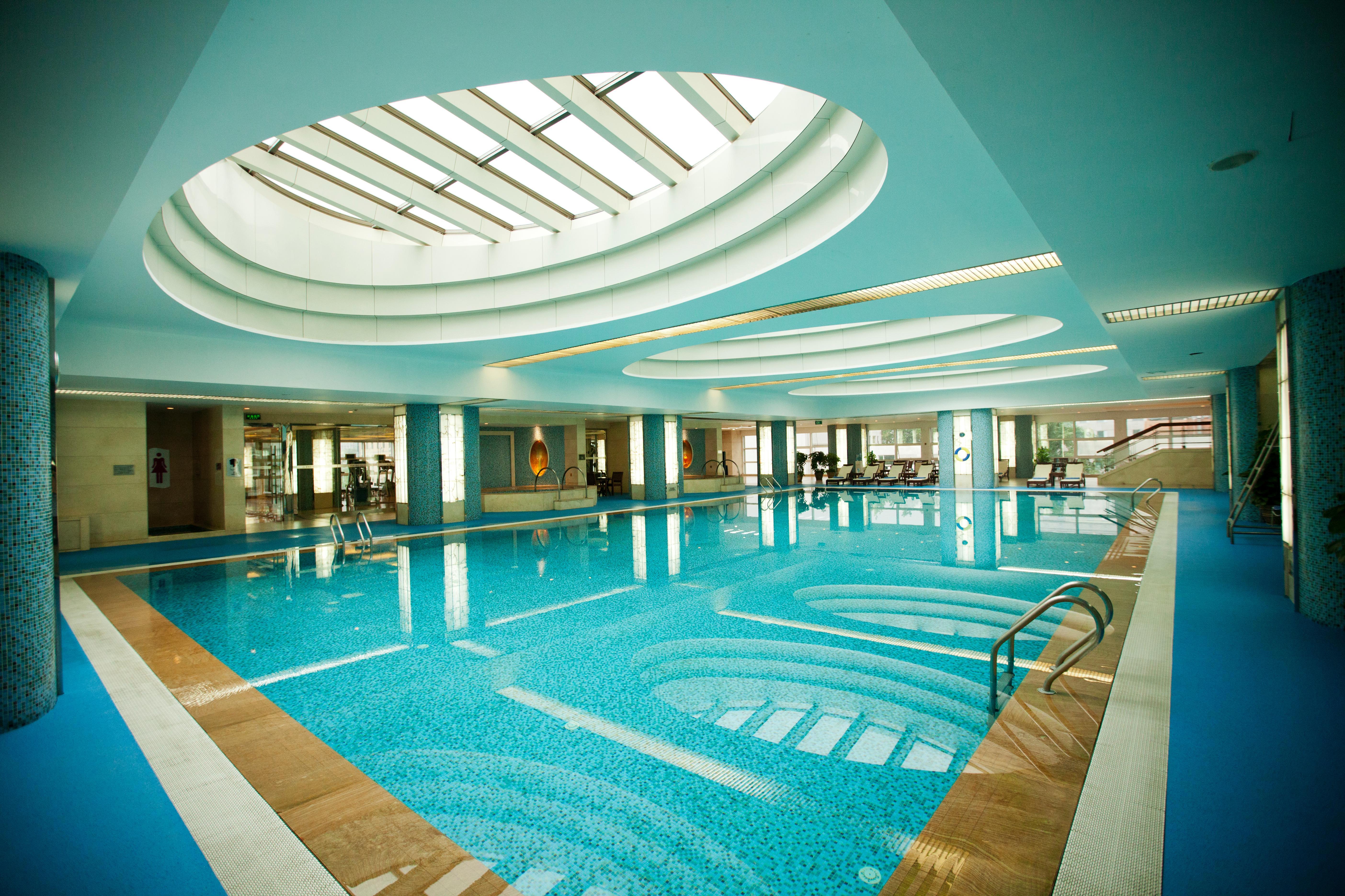Beijing Kuntai Royal Hotel Exterior photo